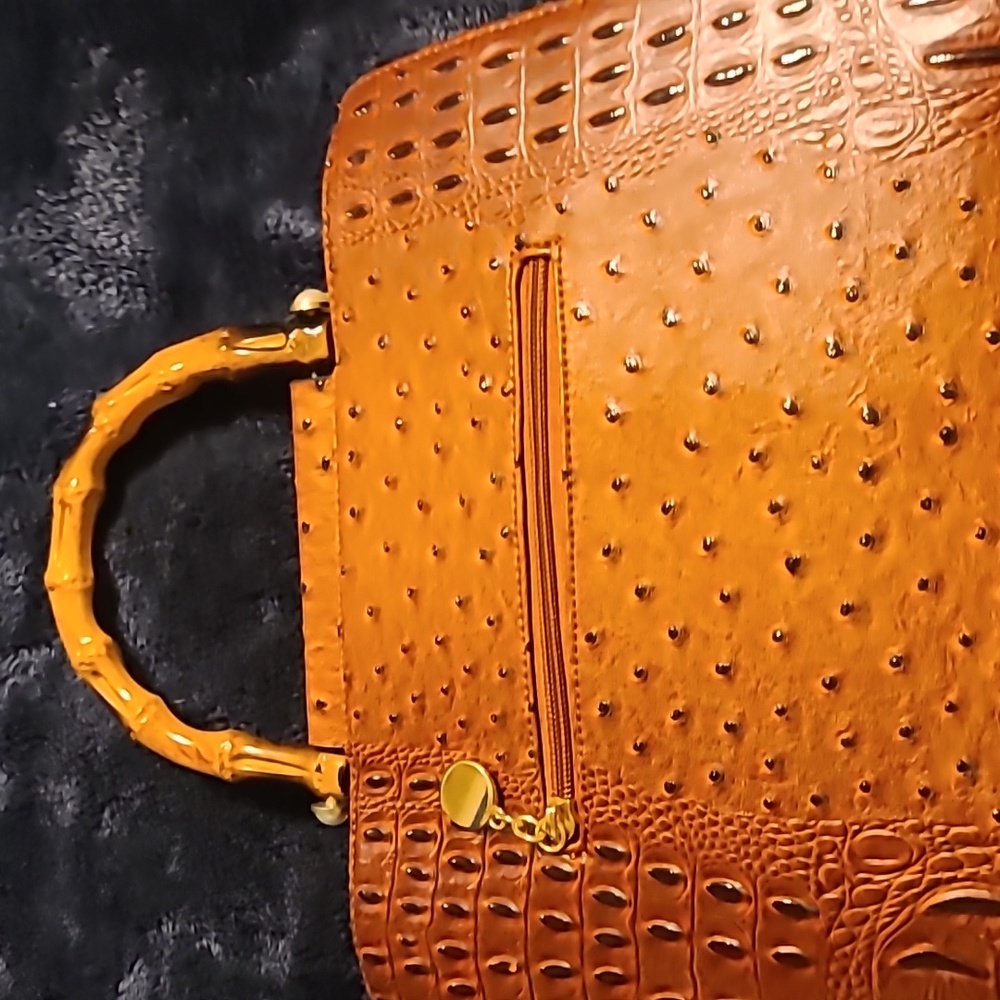 Brown Bag With Matching Wallet - image 3